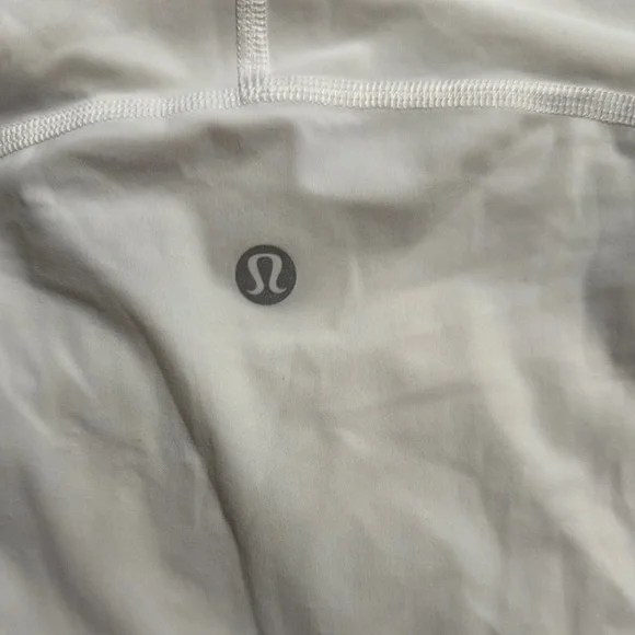 Women's White Short Sleeve Top - Picture 3 of 3